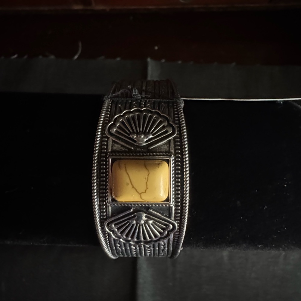 Silver Bracelet with Yellow Stone